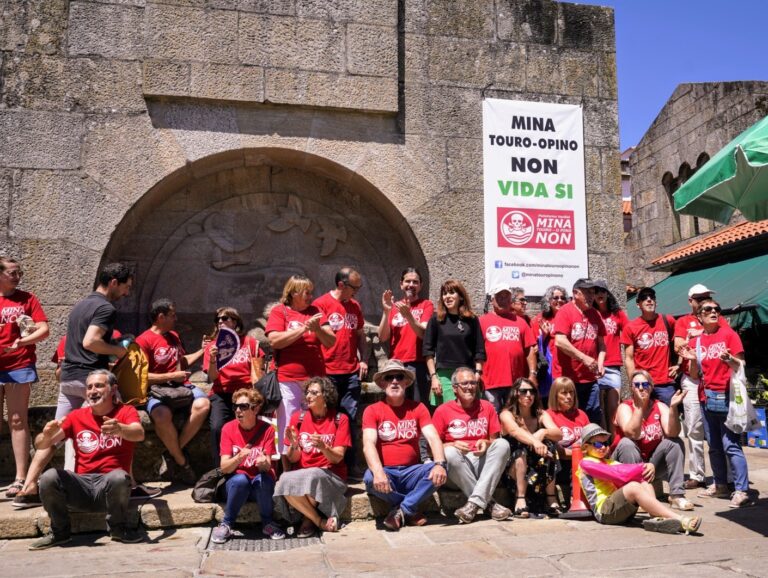 Entidades estatales celebran en Touro (A Coruña) un encuentro sobre los impactos sociales y ambientales de la mina