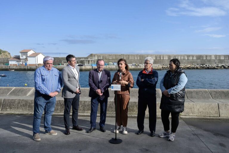 La Xunta invertirá 6,1 millones de euros en la Costa da Morte en materia de aguas y mejorará las redes de saneamiento