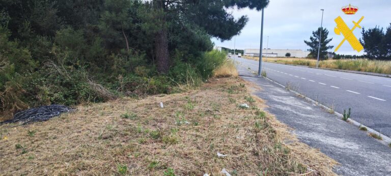 Dos detenidos por sustraer cableado del alumbrado del polígono industrial de Outeiro de Rei (Lugo)