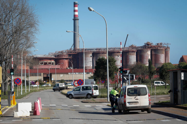 Juzgan este miércoles a cuatro acusados por la muerte de un operario en Alcoa San Cibrao en 2017