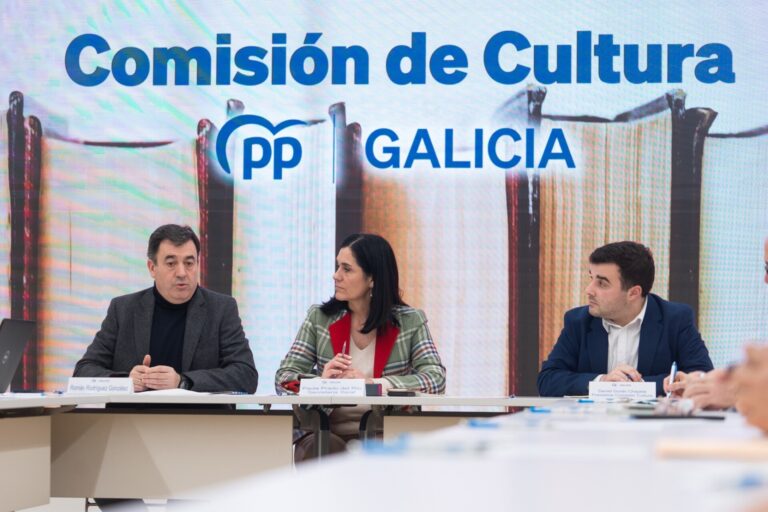 Dimite el coordinador de Cultura del PPdeG con críticas a la «incompetencia» del conselleiro López Campos