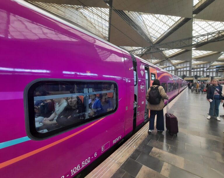 Renfe lanza este viernes su campaña de Black Friday con billetes desde 7 euros