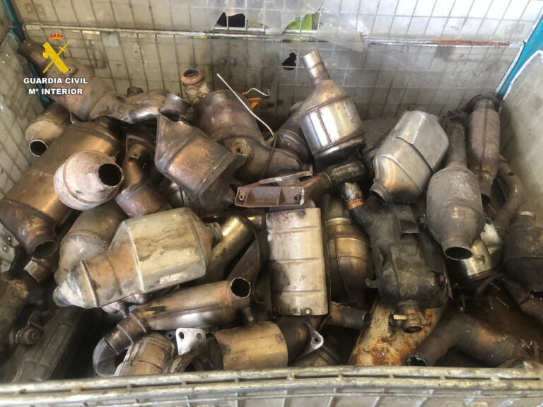 Investigan a una empresa de recuperación de metales de A Coruña por un supuesto delito de falsedad documental