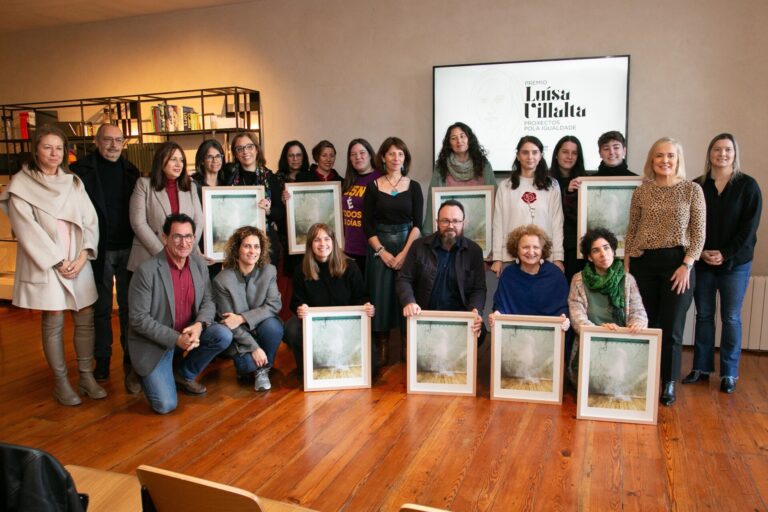 La Diputación de A Coruña reconoce proyectos para fomentar la igualdad con la entrega de premios ‘Luisa Villalta’