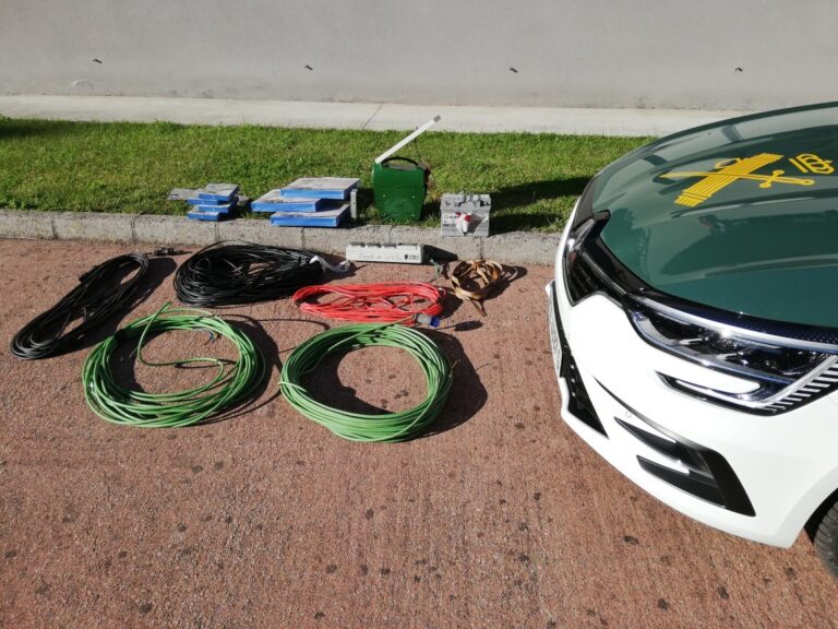 Detenido un joven de 19 años por robar pastores eléctricos en Lourenzá y material del Ayuntamiento de Vilalba