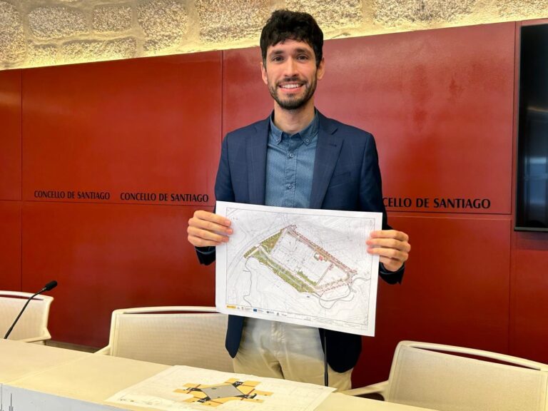 El Ayuntamiento de Santiago deniega la licencia para la construcción de dos edificaciones en el antiguo Peleteiro