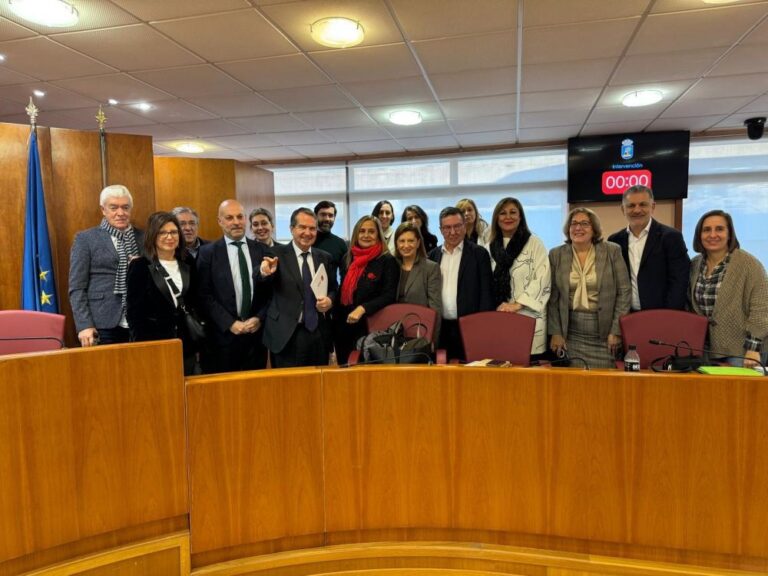 El pleno de Vigo aprueba su presupuesto para 2025 con los votos a favor del PSOE y el ‘no’ de BNG y PP