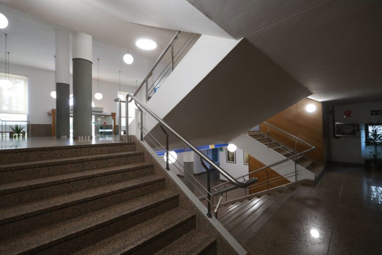 Estabilización de empleo público: inquietud entre cientos de trabajadores de la Xunta ante la fase final de 210 procesos