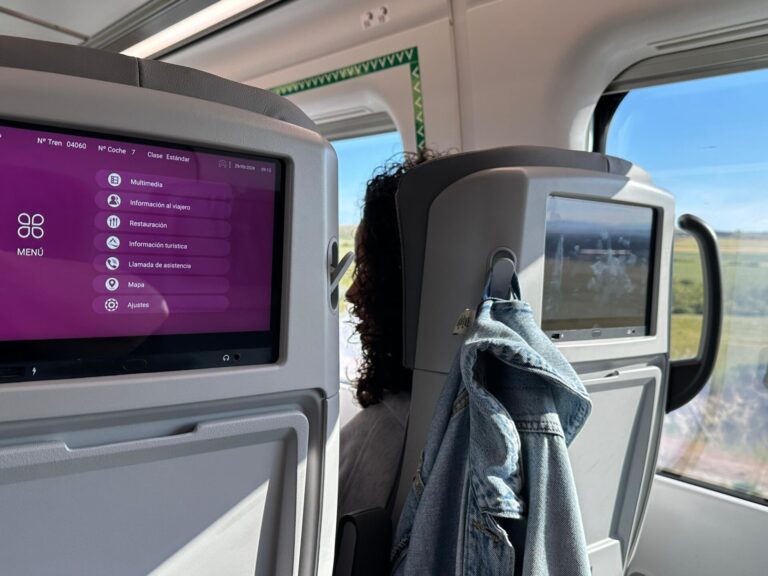Renfe cifra en 1 millón el coste de la incidencia con los Talgo Avril y no descarta penalizaciones