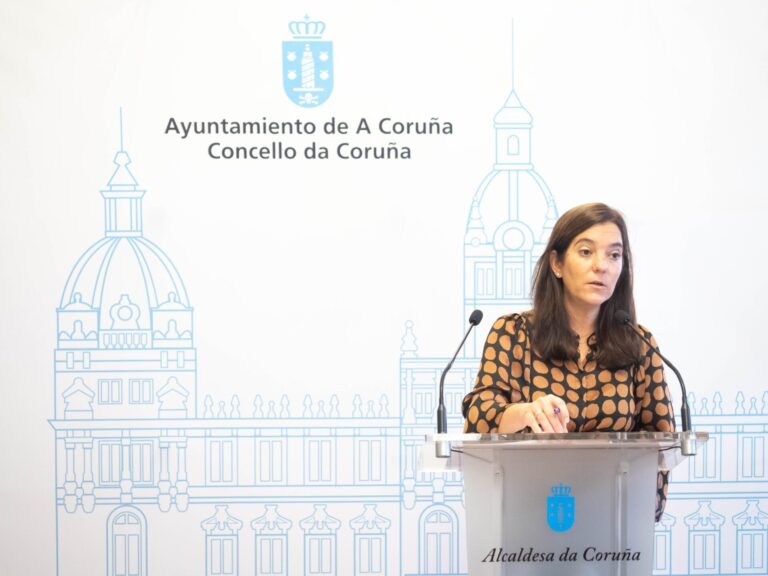 La alcaldesa de A Coruña se someterá a una cuestión de confianza si el presupuesto de 2025 no cuenta con apoyos