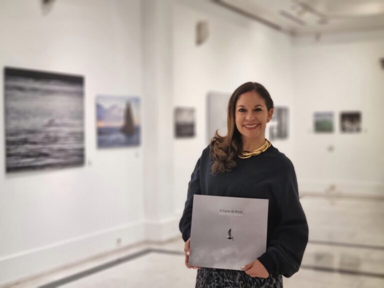 Eloísa García Guerrero inaugura ‘A Costa da Morte’ en Madrid: Un Viaje Fotográfico por Galicia