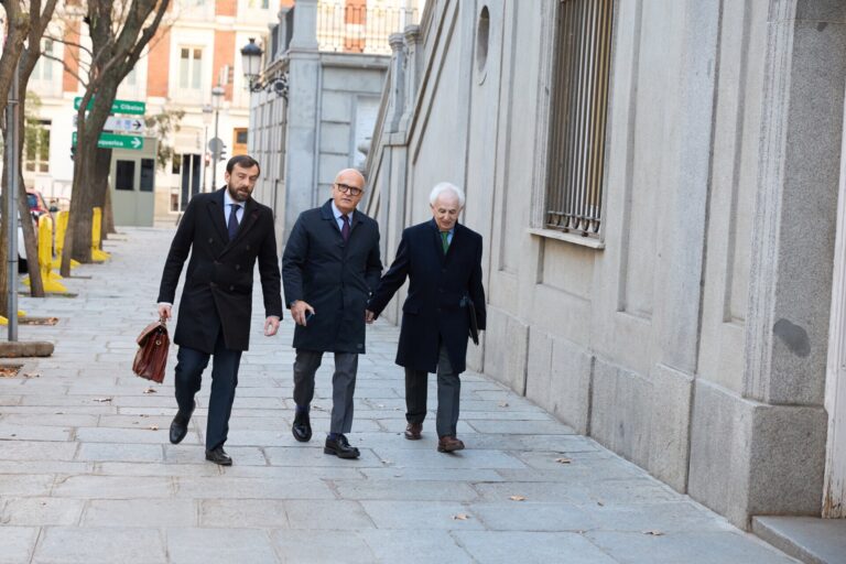 El Supremo juzga al senador del PP José Manuel Baltar por conducir a 215 km/h