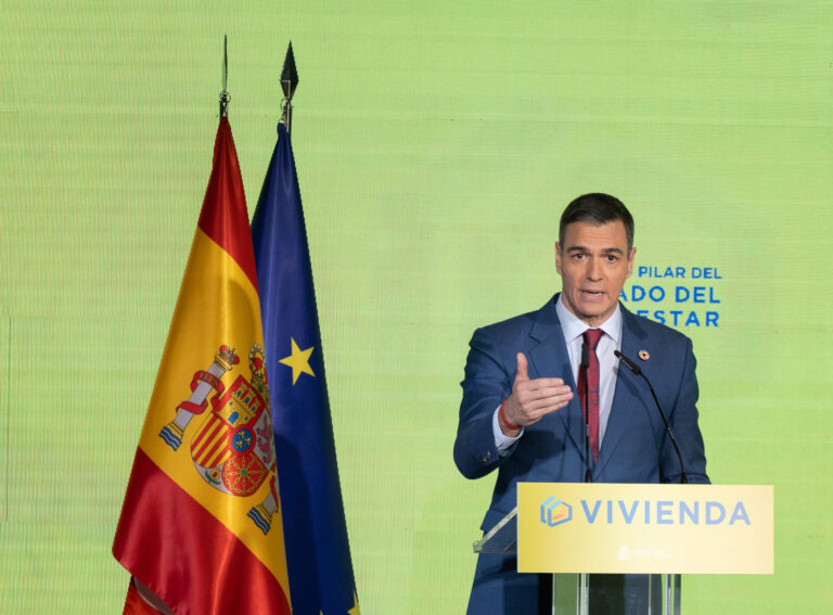 Sánchez anuncia una exención del 100% del IRPF a propietarios que alquilen vivienda según el índice de referencia