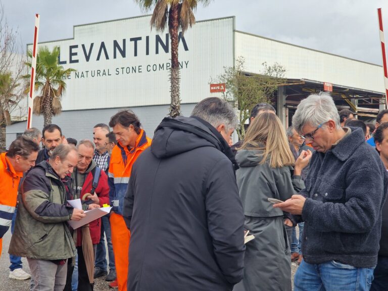 Trabajadores de Levantina convocan este jueves una manifestación en O Porriño en rechazo al ERE que supondrá 95 despidos