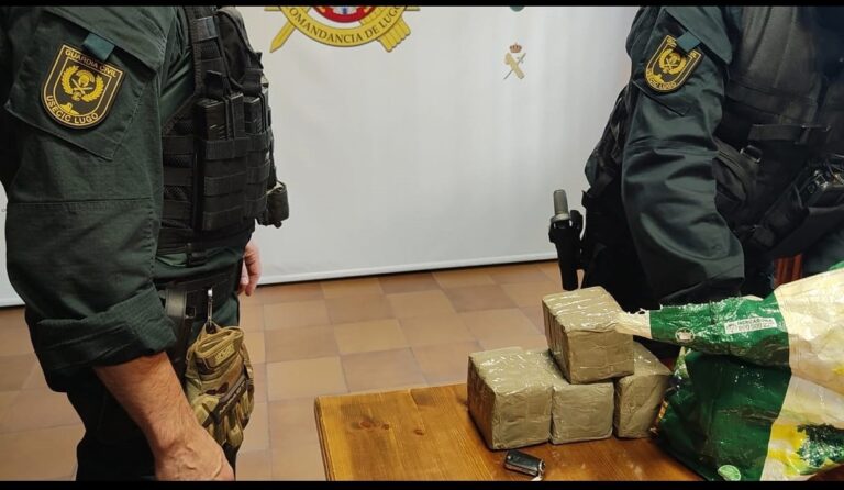 Detenido en Lugo un varón que transportaba en su coche cinco kilos de hachís por la A-6