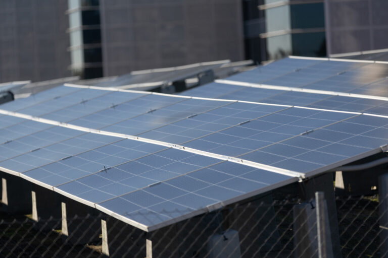 EiDF Solar adquiere diez parques fotovoltaicos para construir casi 63 MW por 6,2 millones de euros