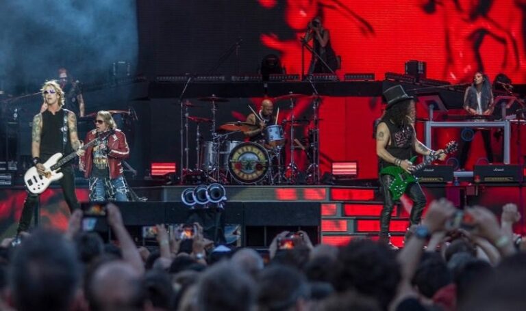 El Ayuntamiento de Vigo, condenado a pagar más de 1,5 millones a la promotora del concierto de Guns N’ Roses