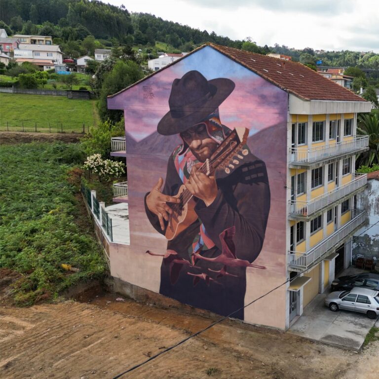 El mural del chileno Cristóbal Persona en Fene (A Coruña), mejor del mundo tras ser descalificadas dos obras