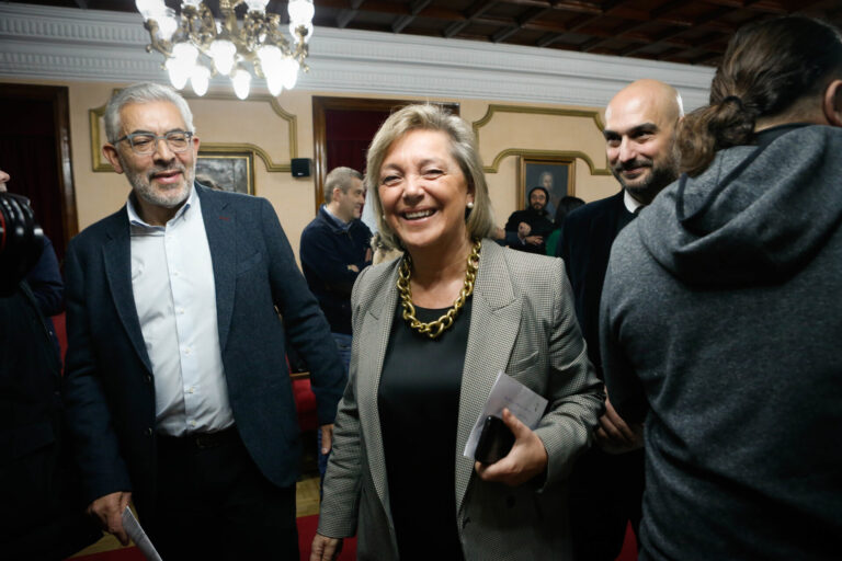 El concejal Miguel Fernández será el alcalde de Lugo tras el fallecimiento de Paula Alvarellos