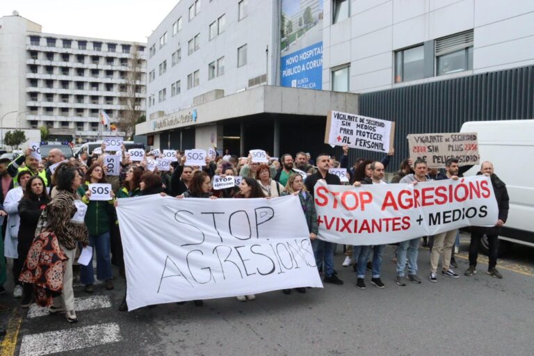 Casi una veintena de médicos fueron agredidos en Galicia en 2024, según un informe