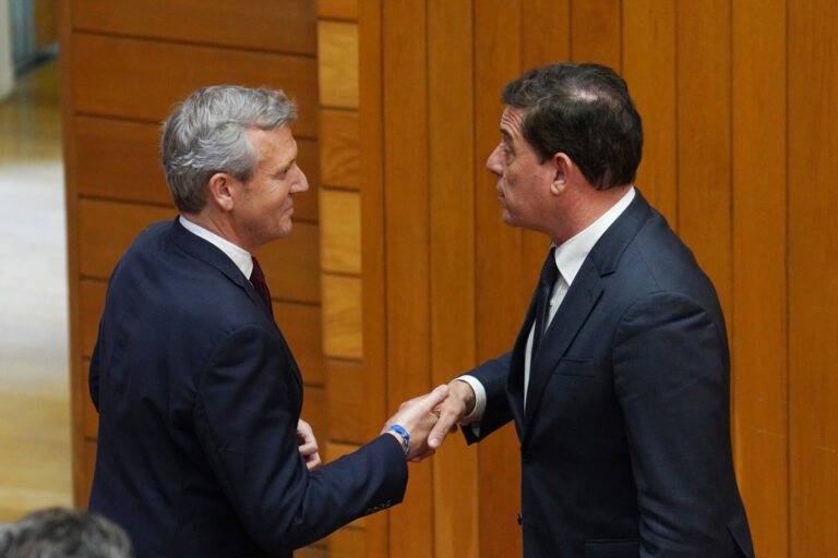 Besteiro pide por carta a Rueda una reunión urgente para abordar una estrategia conjunta ante los aranceles de EEUU