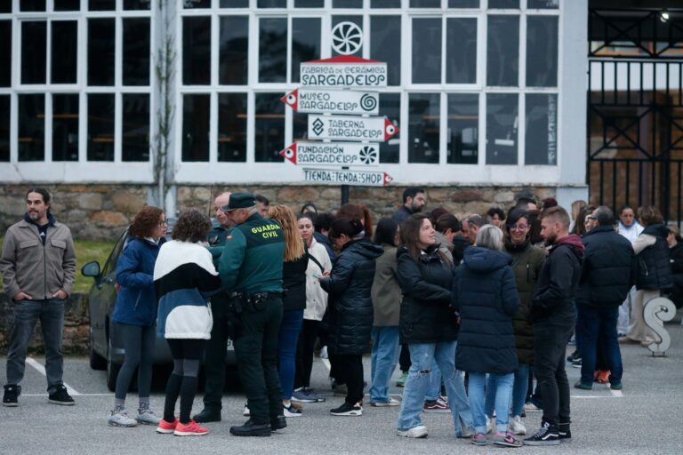 La Xunta espera que «todos» los trabajadores se incorporen «cuanto antes» tras el compromiso de Sargadelos