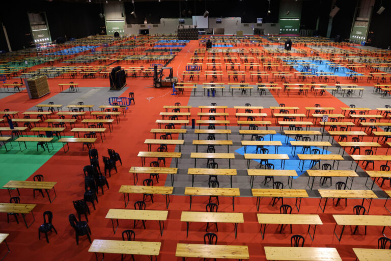 Más de 20.400 personas se inscriben para las oposiciones educativas en Galicia, que ofertan 1.664 plazas