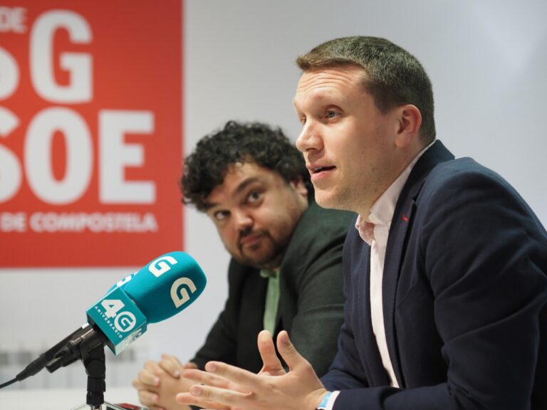 Aitor Bouza cree que «la normalidad imperará» a partir de la semana que viene en el grupo del PSdeG de Santiago