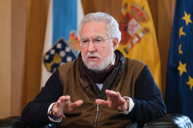 El Parlamento tendrá «nueva» cara: Santalices anuncia un plan para «reformar todas las fachadas» y varias dependencias