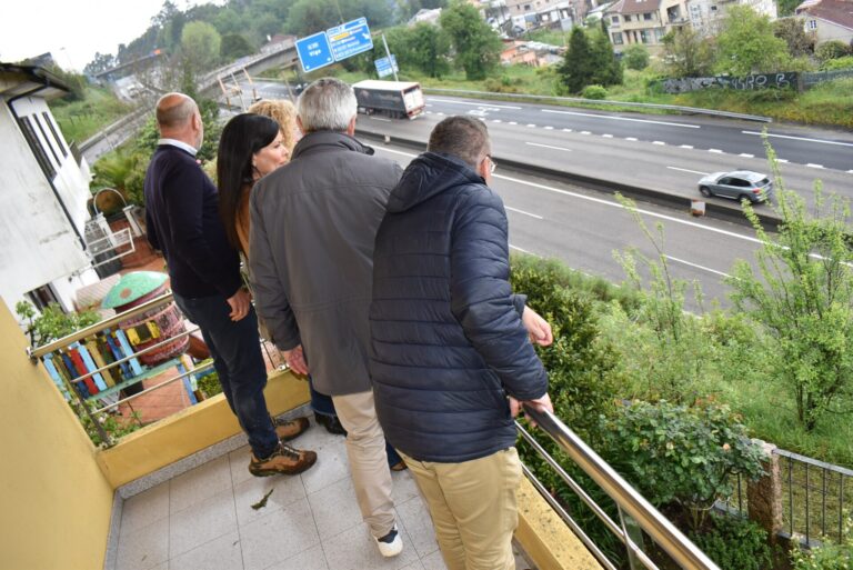 El Ayuntamiento de Mos pide al Ministerio la reposición de las tierras tras el derrumbe sobre la A-55 del pasado sábado