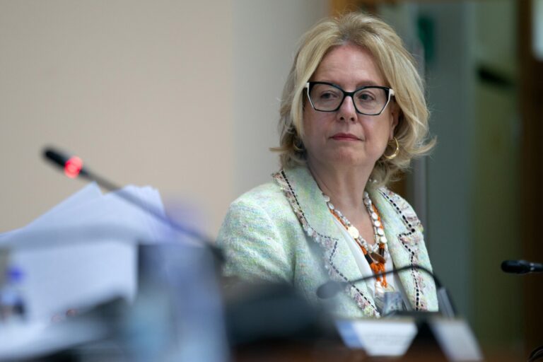 Sanidade defiende que hacer cirugías en primaria no implicará más carga asistencial, sino «reorganización de actividad»