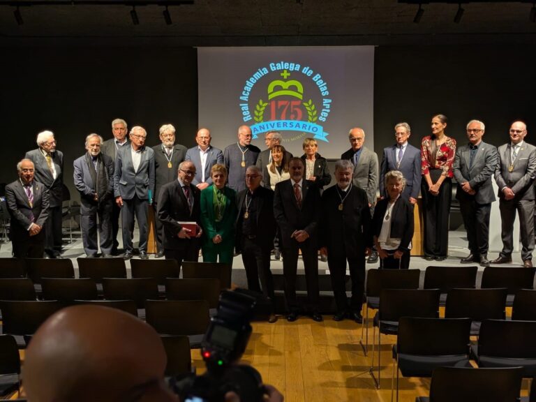 Carlos López ingresa en la RAGBA como «imprescindible» en la investigación del movimiento renovador del arte gallega