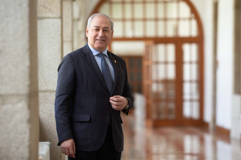 José Tomé, reelegido líder del PSOE de Lugo tras vencer en las primarias a Iván Castro