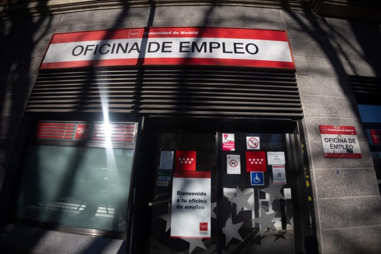 EPA.- Aumentan en 1.400 los hogares gallegos con todos sus miembros en paro, hasta 42.400
