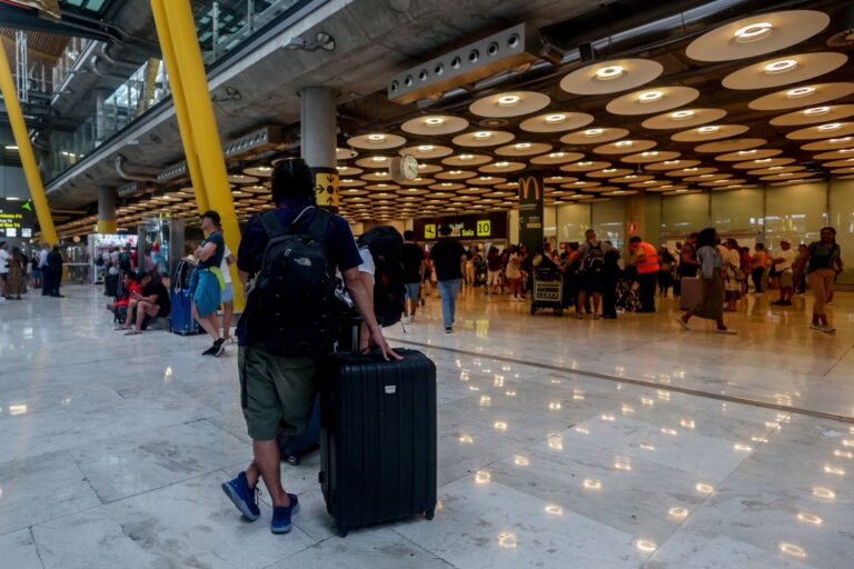 Aena destaca la «robustez y eficacia» de la red de aeropuertos españoles tras el corte eléctrico