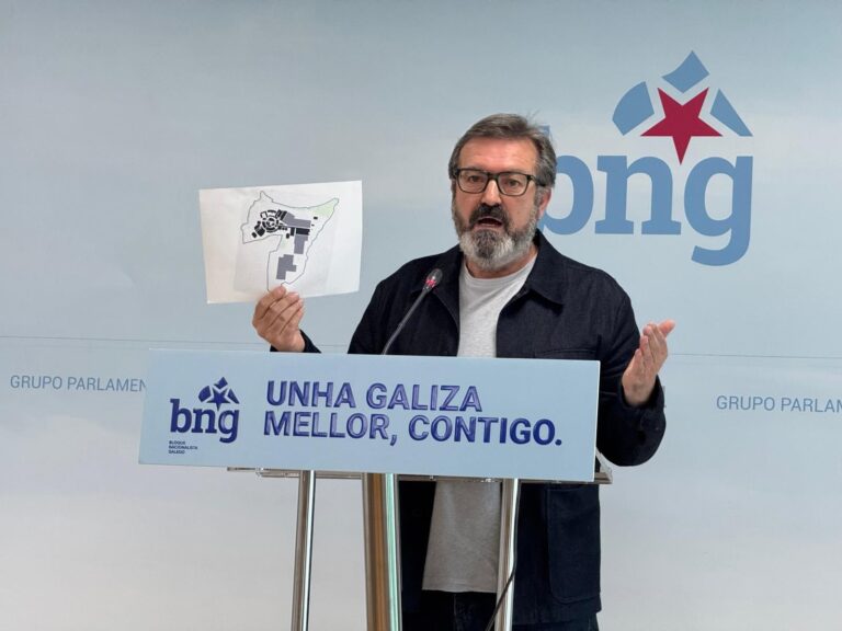 El BNG tilda de «insultante, bochornoso y provocador» que la Xunta proponga convertir en «incono» la chimenea de Altri