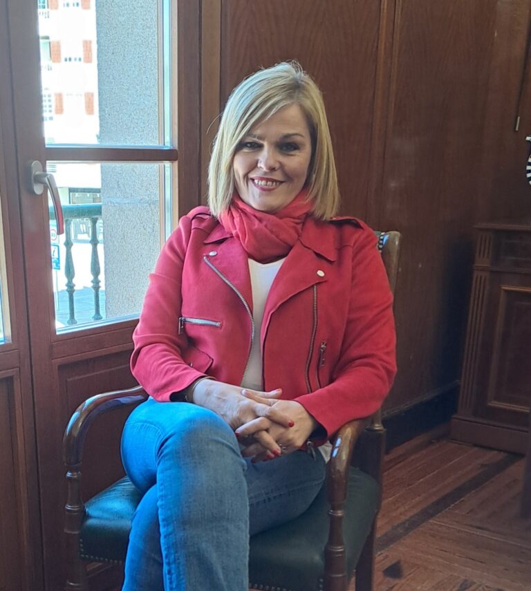 La alcaldesa de Redondela pierde la cuestión de confianza con los votos en contra de PP y BNG