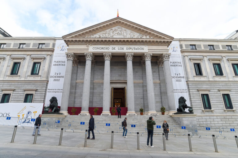 El PP descarta en el Congreso denegar las ayudas públicas a Altri, con abstención del PSOE