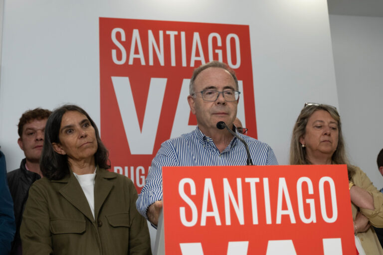 Bugallo, testigo en la vista por la crisis del PSOE compostelano, defiende que los ediles electos «gocen de respeto»