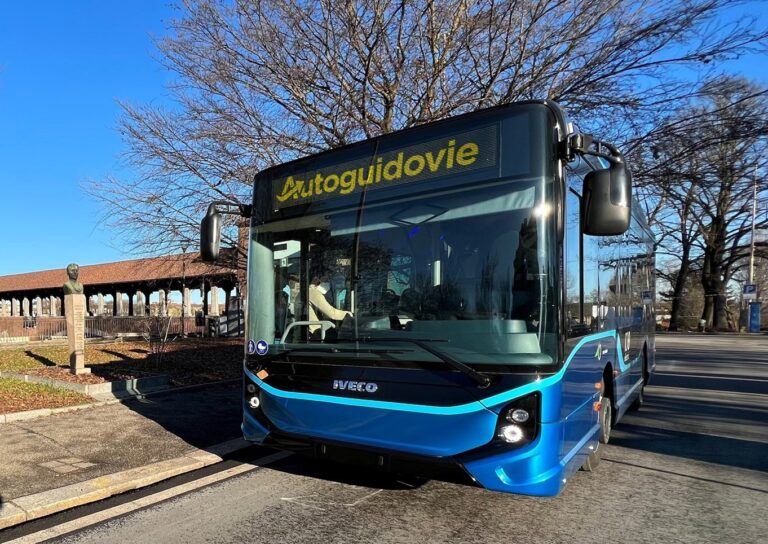 Crece un 14% el número de usuarios de transporte urbano en Galicia