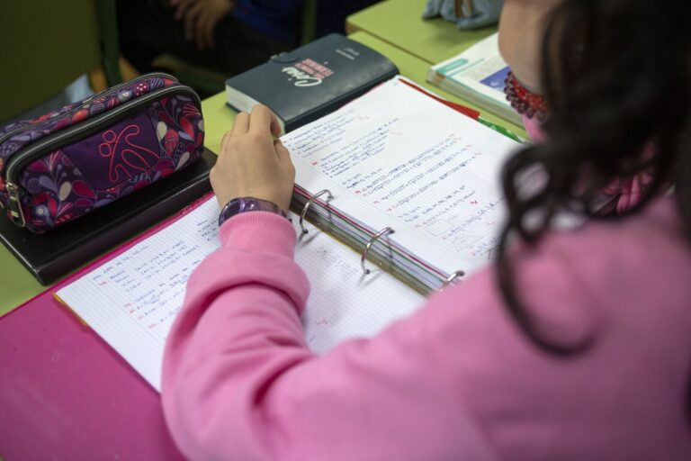 El 59% de los alumnos gallegos de ESO cursa una segunda lengua extranjera, pero caen unos 10 puntos en una década