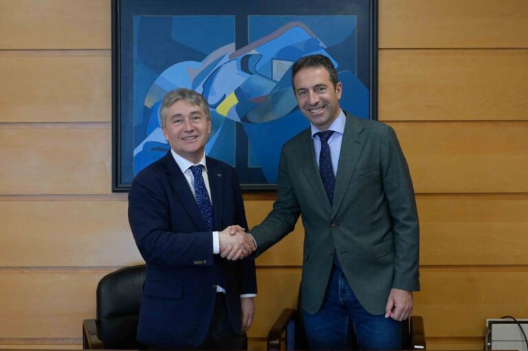 Pesca.-La Xunta y la UDC colaboran en un proyecto para mejorar el crecimiento del mejillón empleando corriente eléctrica