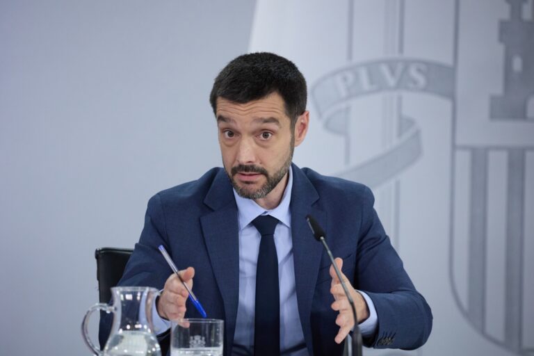 Consumo impone a Airbnb el bloqueo de casi 66.000 anuncios ilegales de pisos turísticos
