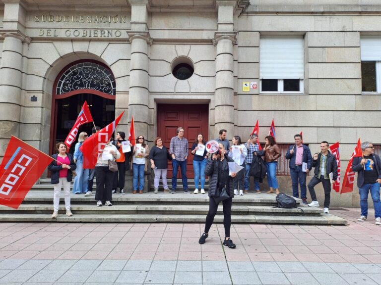 CC.OO. realiza protestas en Galicia para exigir al Gobierno soluciones ante el «colapso» en oficinas de extranjería