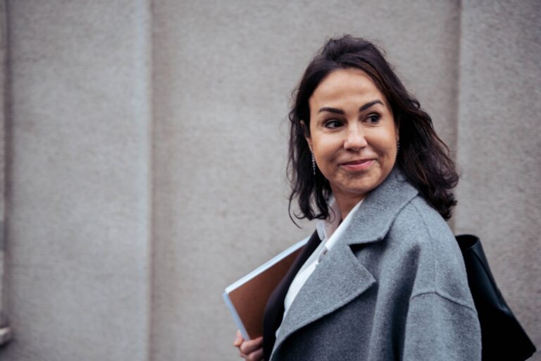 El juez del ‘caso Koldo’ imputa a la expresidenta de Adif Pardo de Vera por la contratación de una expareja de Ábalos