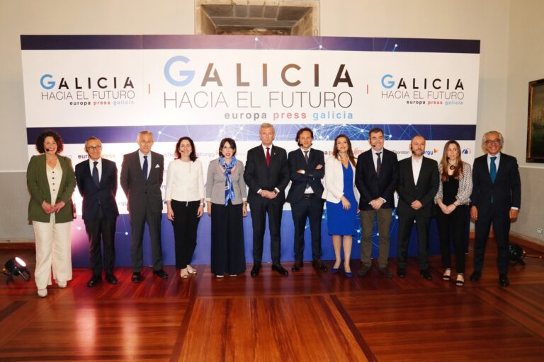 Rueda urge al Gobierno «reforzar la red eléctrica» y revela que de ello «depende una decena de proyectos» en Galicia