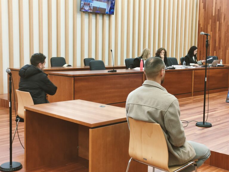 El TSXG confirma la pena de cárcel de dos acusados de dar una paliza a dos jóvenes en la calle Hernán Cortés de Vigo