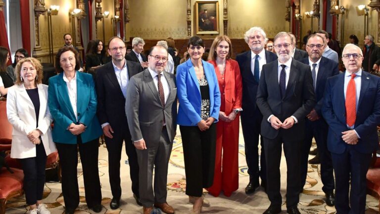 Digital.-Nace en la USC la Cátedra de IA en Medicina de Precisión, con una aportación estatal de 900.000 euros