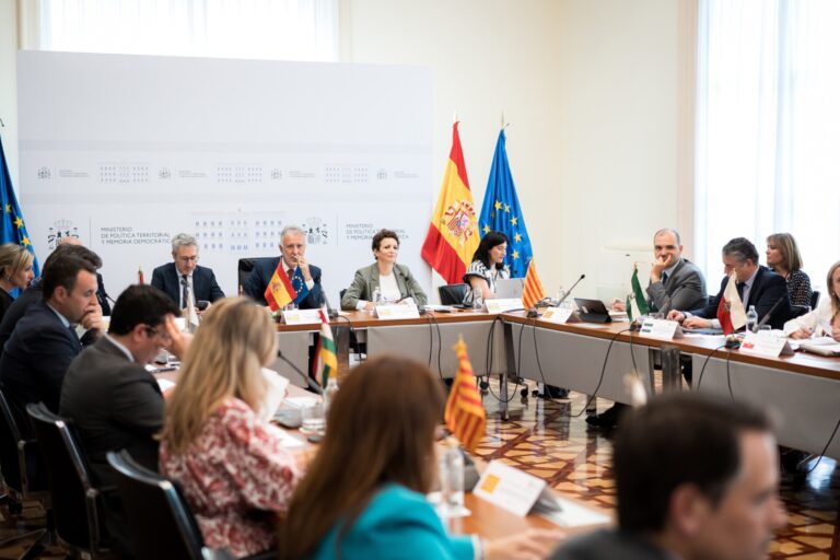 La Xunta crítica la «cerrazón total» del Gobierno a aceptar propuestas para la Conferencia de Presidentes