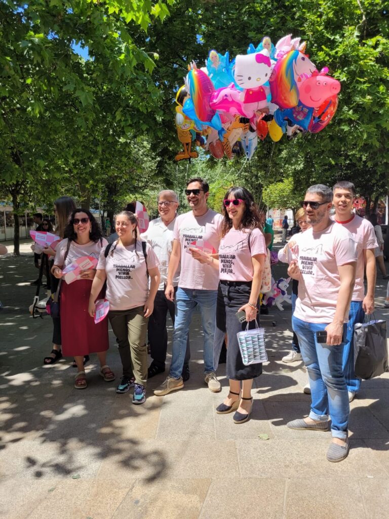 Sumar Galicia reivindica la reducción de la jornada laboral con la campaña ‘Trabajar menos, vivir mejor’